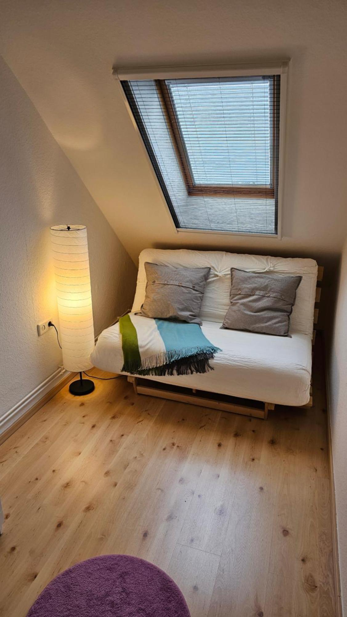 Apartment In Zentraler Und Ruhiger Lage Mit Balkon, Fusslaeufig Zur Innenstadt Hamelin