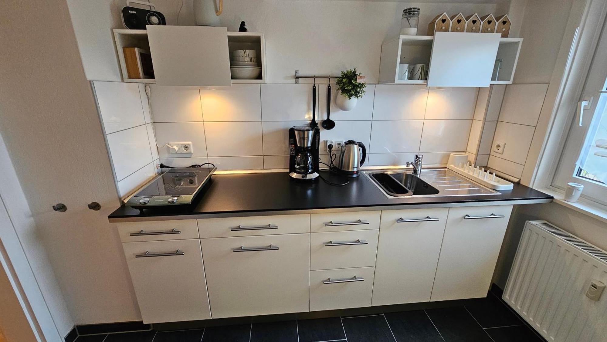 Apartment In Zentraler Und Ruhiger Lage Mit Balkon, Fusslaeufig Zur Innenstadt